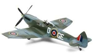 Tamiya 60321 Supermarine Spitfire Mk.XVIe 