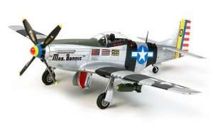Tamiya 60323 North American P-51D/K Mustang (Pacific Theater) 