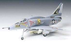 Tamiya 60729 Douglas A-4E/F Skyhawk