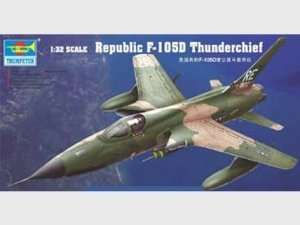 Trumpeter 02201 Samolot F-105D Thunderchief 1/32