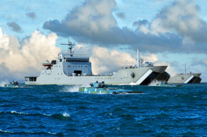 Trumpeter 06728 PLA Navy Type 072A LST model 1-700