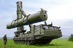 Trumpeter 09520 Russian S-300V 9A84 SAM