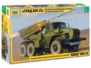 Zvezda 3655 Wyrzutnia rakietowa Grad BM-21 1/35