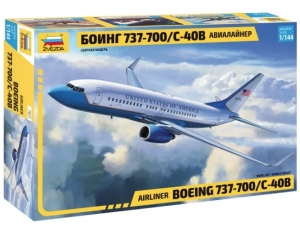 Zvezda 7027 Samolot pasażerski Boeing 737-700 1/144
