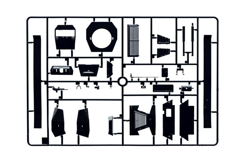 plastikowy_model_do_sklejania_wot_czolg_p26_40_italeri_36515_sklep_modelarski_modeledo_image_11-image_Italeri_36515_3