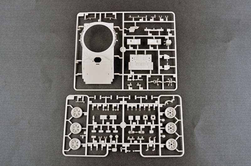 plastikowy-model-do-sklejania-czolgu-t-72b3-mod-2016-mbt-sklep-modeledo-image_Trumpeter_09561_6