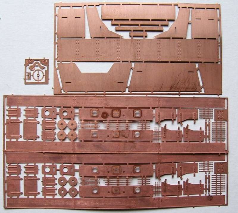 ummt_613_armored_train_of_type_ob_3_23rd_battalion_hobby_shop_modeledo_image_5-image_UM Military Technics_613_2