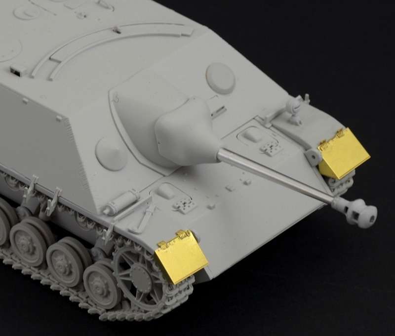 model_do_sklejania_sdkfz_162_jagdpanzer_iv_italeri_6488_sklep_modelarski_modeledo_image_3-image_Italeri_6488_1