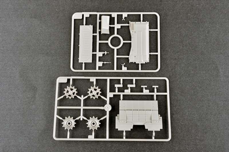 plastikowy-model-do-sklejania-czolgu-t-72b3-mod-2016-mbt-sklep-modeledo-image_Trumpeter_09561_15