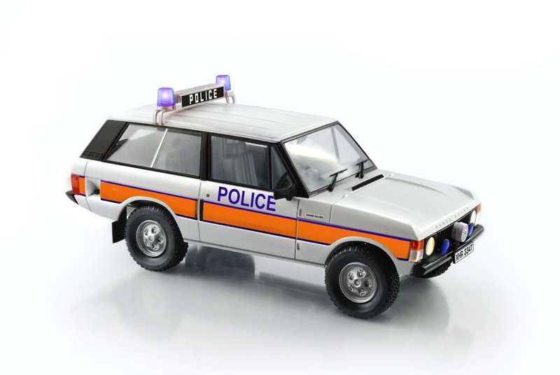 plastikowy-model-samochodu-range-rover-police-do-sklejania-sklep-modelarski-modeledo-image_Italeri_3661_1