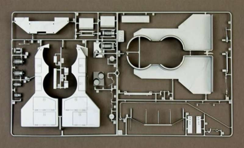 plastikowy-model-ciezarowki-holownika-do-sklejania-sklep-modelarski-modeledo-image_Italeri_3825_10