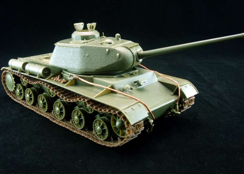 model_do_sklejania_bronco_cb35110_russian_heavy_tank_kv_85_sklep_modelarski_modeledo_image_2-image_Bronco Models_CB35110_1