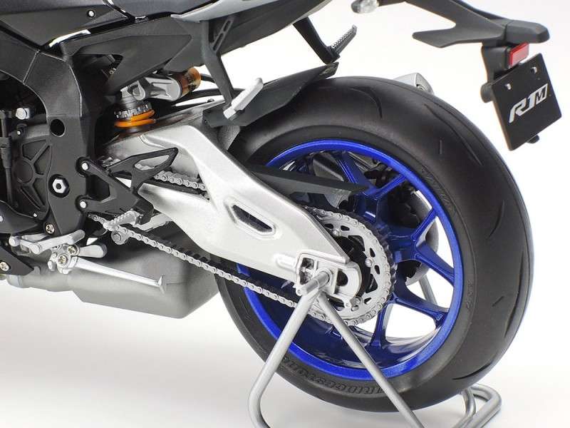 plastikowy-model-do-sklejania-motocykla-yamaha-yzf-r1m-sklep-modeledo-image_Tamiya_14133_6