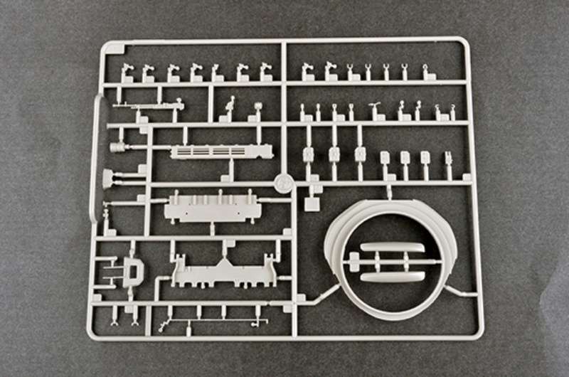 plastikowy-model-do-sklejania-czolgu-t-72b3-mod-2016-mbt-sklep-modeledo-image_Trumpeter_09561_9
