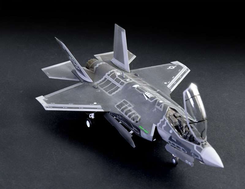 -image_Italeri_1331_3