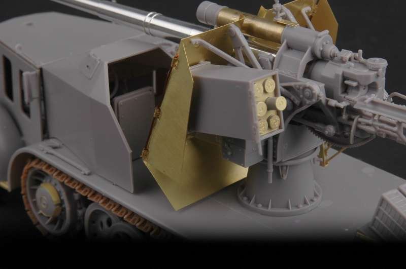 plastikowy-model-do-sklejania-samobieznego-dziala-88mm-flak-18-sklep-modeledo-image_Trumpeter_01585_2