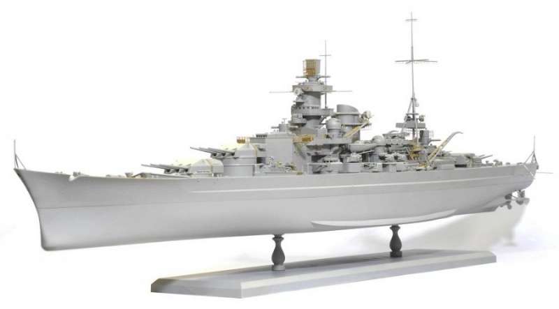 German Battleship Scharnhorst 1943 - Dragon 1040, foto f-image_Dragon_1040_3