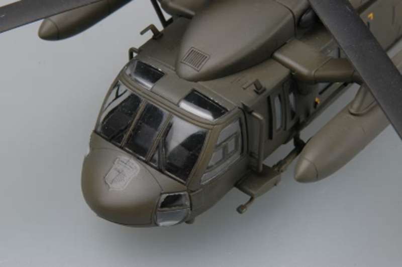 hobby_boss_87216_helicopter_uh-60a-blackhawk_shop_modeledo_image_3-image_Hobby Boss_87216_3