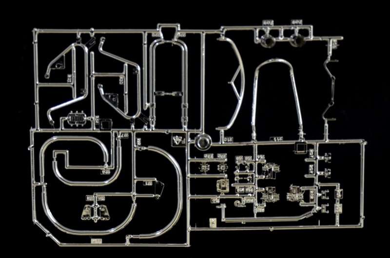 model_do_sklejania_motocykla_moto_guzzi_v850_california_italeri_4513_sklep_modelarski_modeledo_image_26-image_Italeri_4513_3