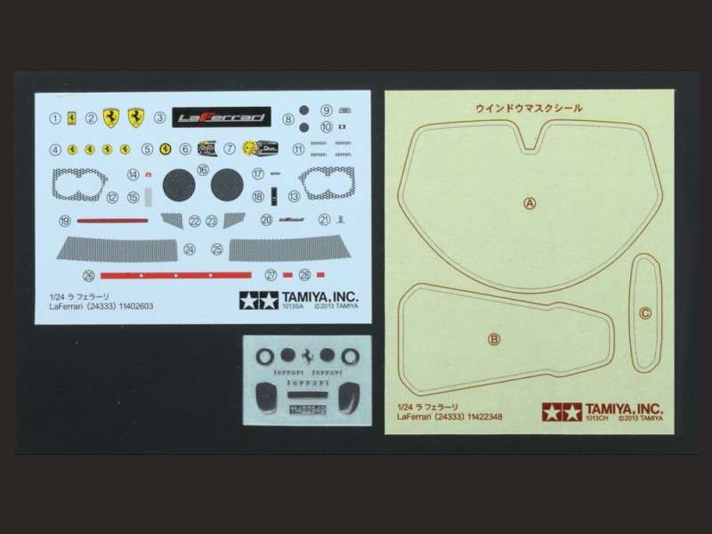 plastikowy-model-do-sklejania-samochodu-laferrari-yellow-version-sklep-modeledo-image_Tamiya_24347_9