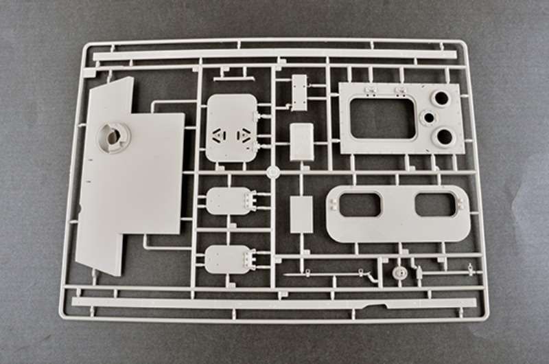 plastikowy-model-do-sklejania-czolgu-sdkfz-171-panther-g-early-sklep-modeledo-image_Trumpeter_00928_21