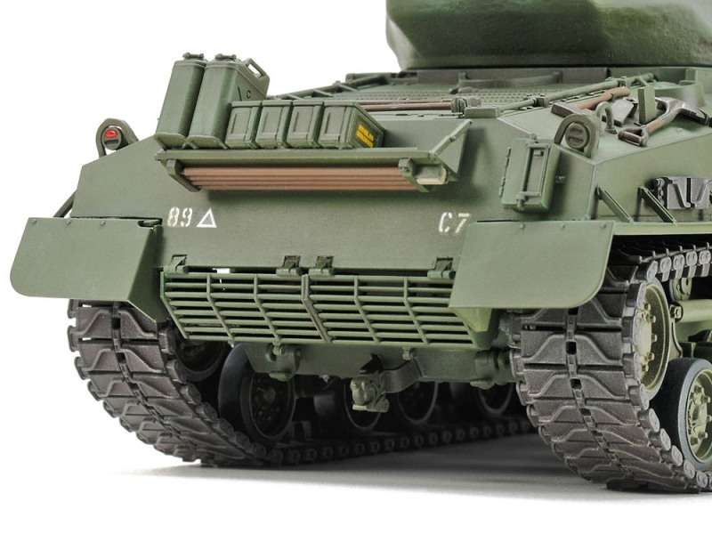 model_do_sklejania_tamiya_35359_czolg_m4a3e8_sherman_sklep_modelarski_modeledo_image_9-image_Tamiya_35359_3