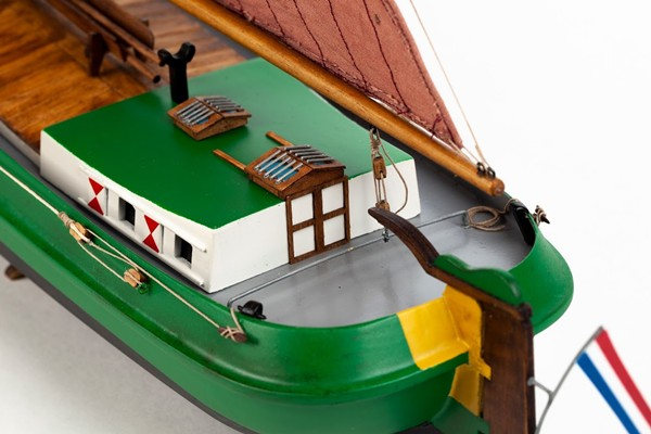 -image_Billing Boats_BB398_22