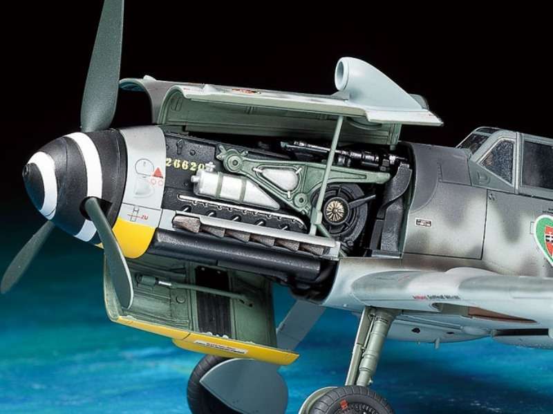 model_do_sklejania_messerschmitt_bf109_g_6_tamiya_61117_sklep_modelarski_modeledo_image_3-image_Tamiya_61117_3