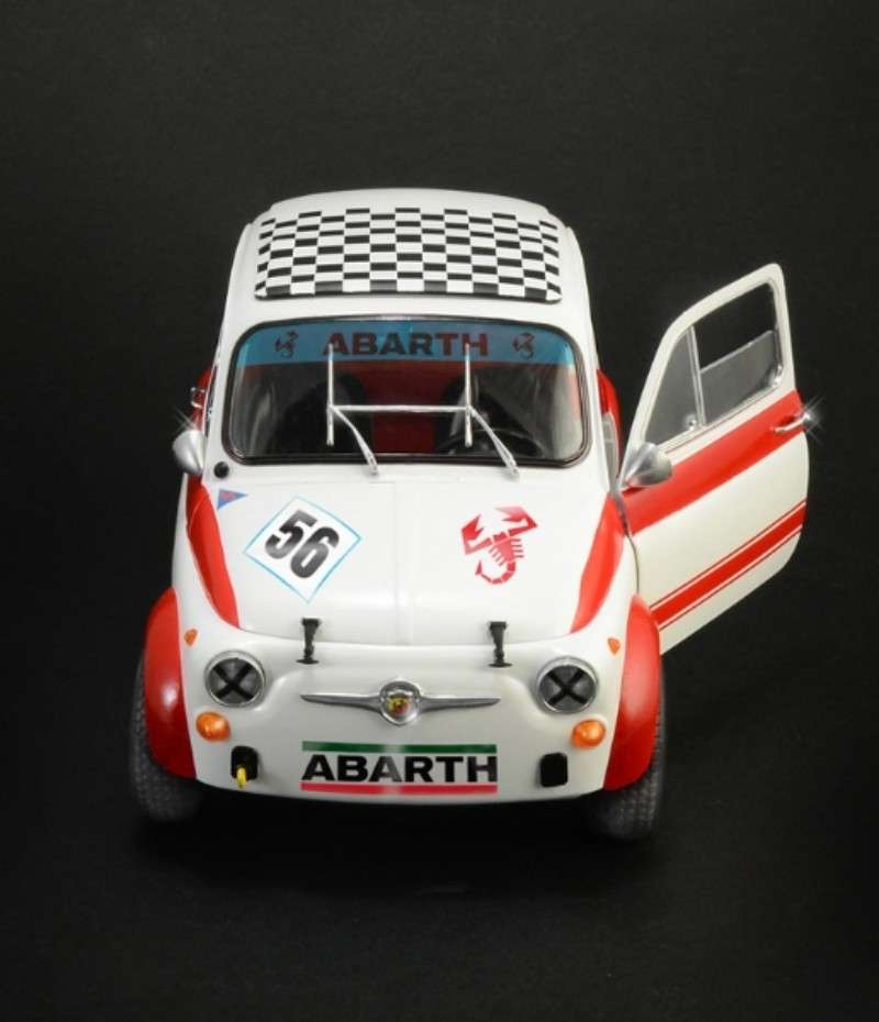 plastikowy-model-do-sklejania-samochodu-fiat-abarth-sklep-modelarski-modeledo-image_Italeri_4705_11