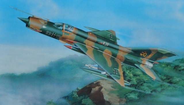 Model mysliwca MIG-21MF Fishbed w skali 1:32-image_Trumpeter_02218_1