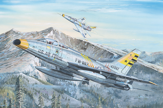 Fighter F-100F Super Sabre - model Trumpeter 02246-image_Trumpeter_02246_1