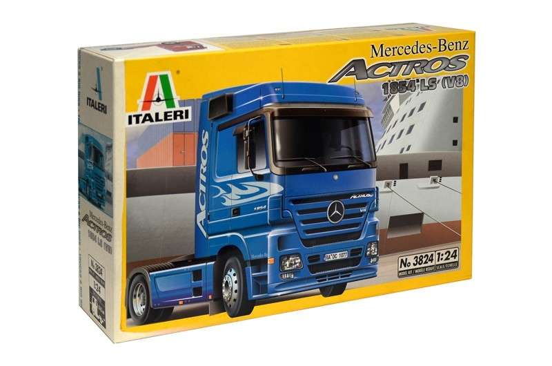 model-do-sklejania-ciezarowki-mercedes-benz-actros-sklep-modelarski-modeledo-image_Italeri_3824_2