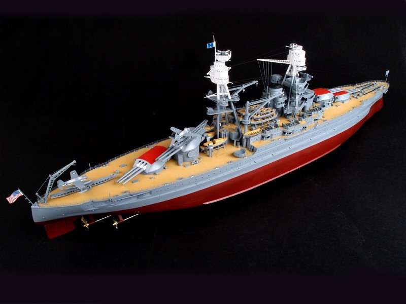 model_do_sklejania_modelu_pancernika_uss_arizona_trumpeter_03701_sklep_modelarski_modeledo_image_4-image_Trumpeter_03701_1