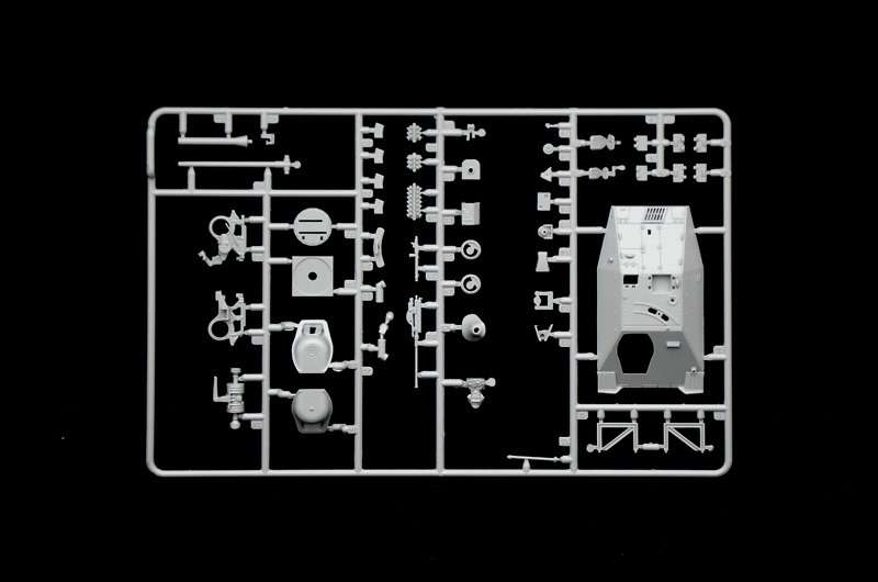 model_do_sklejania_jagdpanzer_38t_hetzer_sklep_modelarski_modeledo_image_10-image_Italeri_15767_3