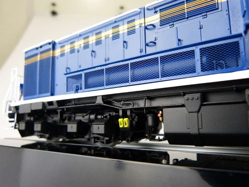 aoshima_010006_diesel_locomotive_dd51_hokutosei_hobby_shop_modeledo_image_7-image_Aoshima_010006_3