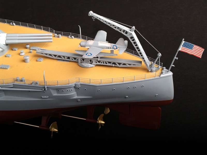 model_do_sklejania_modelu_pancernika_uss_arizona_trumpeter_03701_sklep_modelarski_modeledo_image_15-image_Trumpeter_03701_1