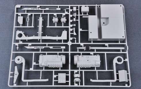 model_do_sklejania_niemieckiego_czolgu_panzer_iv_ausf_f2_trumpeter_00919_sklep_modelarski_modeledo_image_14-image_Trumpeter_00919_13