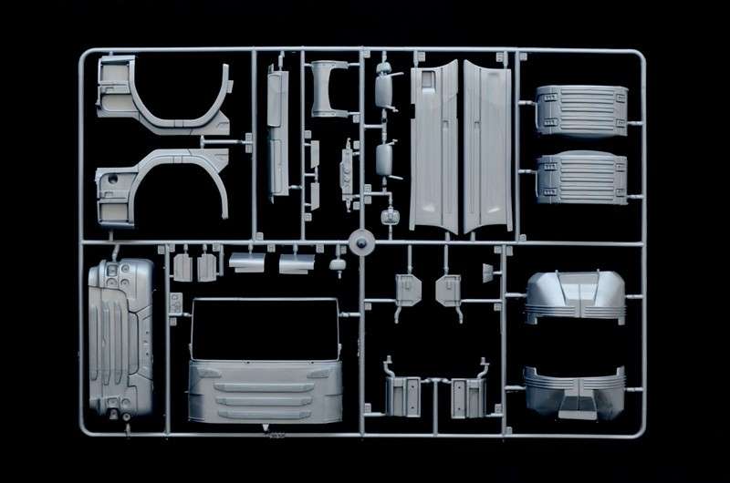 model-do-sklejania-samochodu-ciezarowego-scania-r720-streamline-sklep-modelarski-modeledo-image_Italeri_3906_7