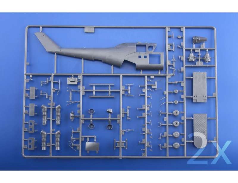 Zestaw - helikoptery Mi-24, Mi-35 oraz pojazd Velorex, plastikowe modele do sklejania Eduard 2116 w skali 1:72 - image a_57-image_Eduard_2116_3