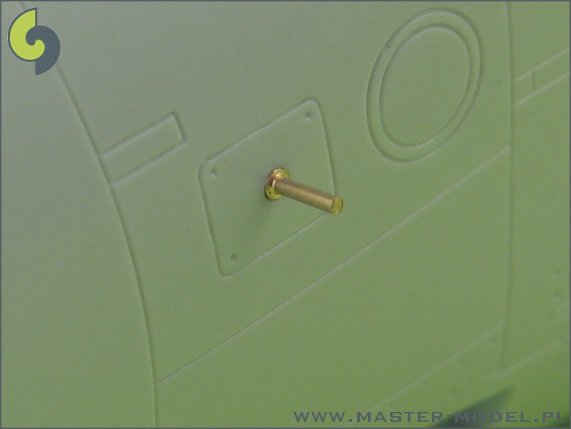 -image_Master_AM-32-033_3