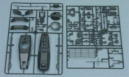 6 kołowy pojazd rozpoznawczy Wermachtu w skali 1:35 do sklejania sdkfz_232_ita6445_image_1-image_Italeri_6445_3