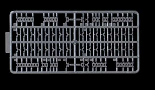 -image_Italeri_7067_3