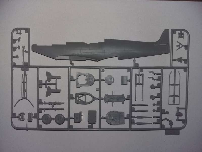 ICM 48060 w skali 1:48 - model Spitfire Mk.IXC Beer Delivery do sklejania - image j-image_ICM_48060_3