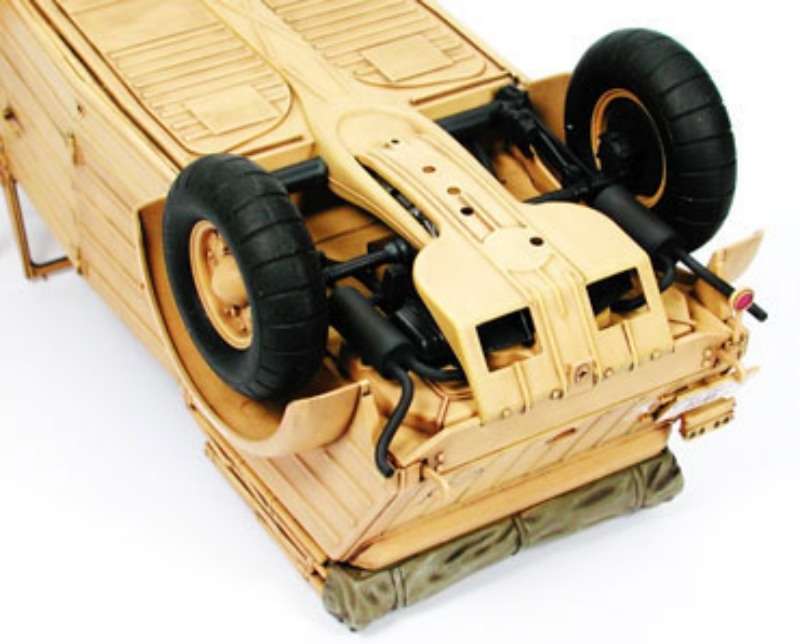 model_do_sklejania_german_kubelwagen_type_82_tamiya_36202_sklep_modelarski_modeledo_image_4-image_Tamiya_36202_3